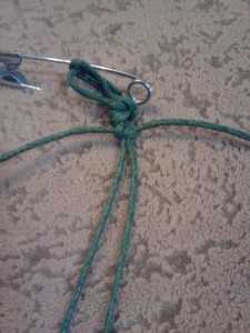 Плетение из шнурков для начинающих