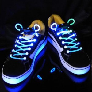 Светящие шнурки