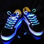 Как сделать светящие шнурки