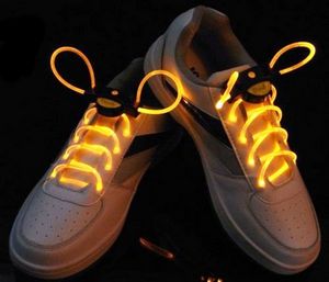 Как сделать светящиеся шнурки