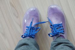 Резиновые сапоги на шнурках