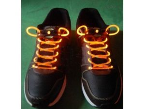 Шнурки для кроссовок фото
