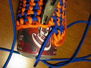 Горящие шнурки